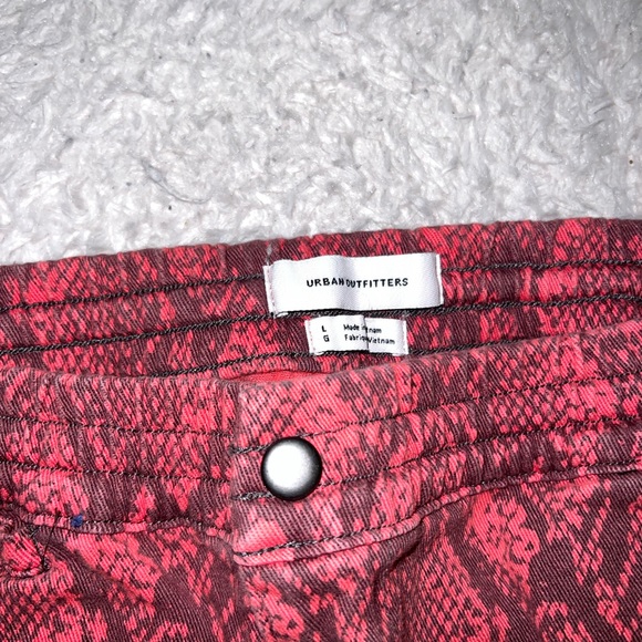 Men’s red snake skin pants - Picture 3 of 5